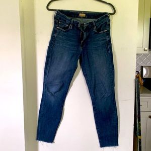 Mother jeans looker fray in girl crush